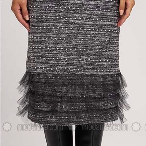 Black-Unlined- Metal Theard Skirt - Picture 2 of 7